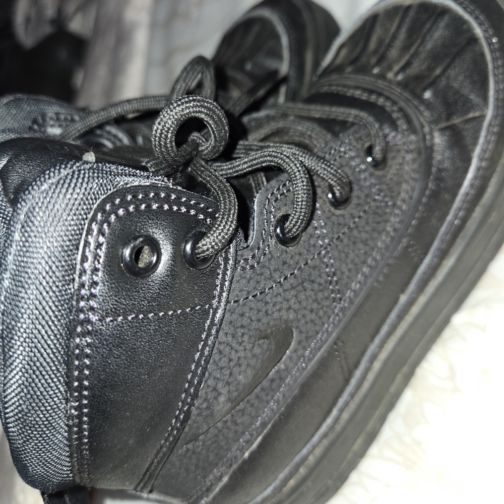 Nike Kids Black High-Top Sneakers